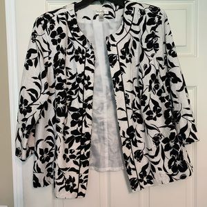 •B&W floral Jacket•